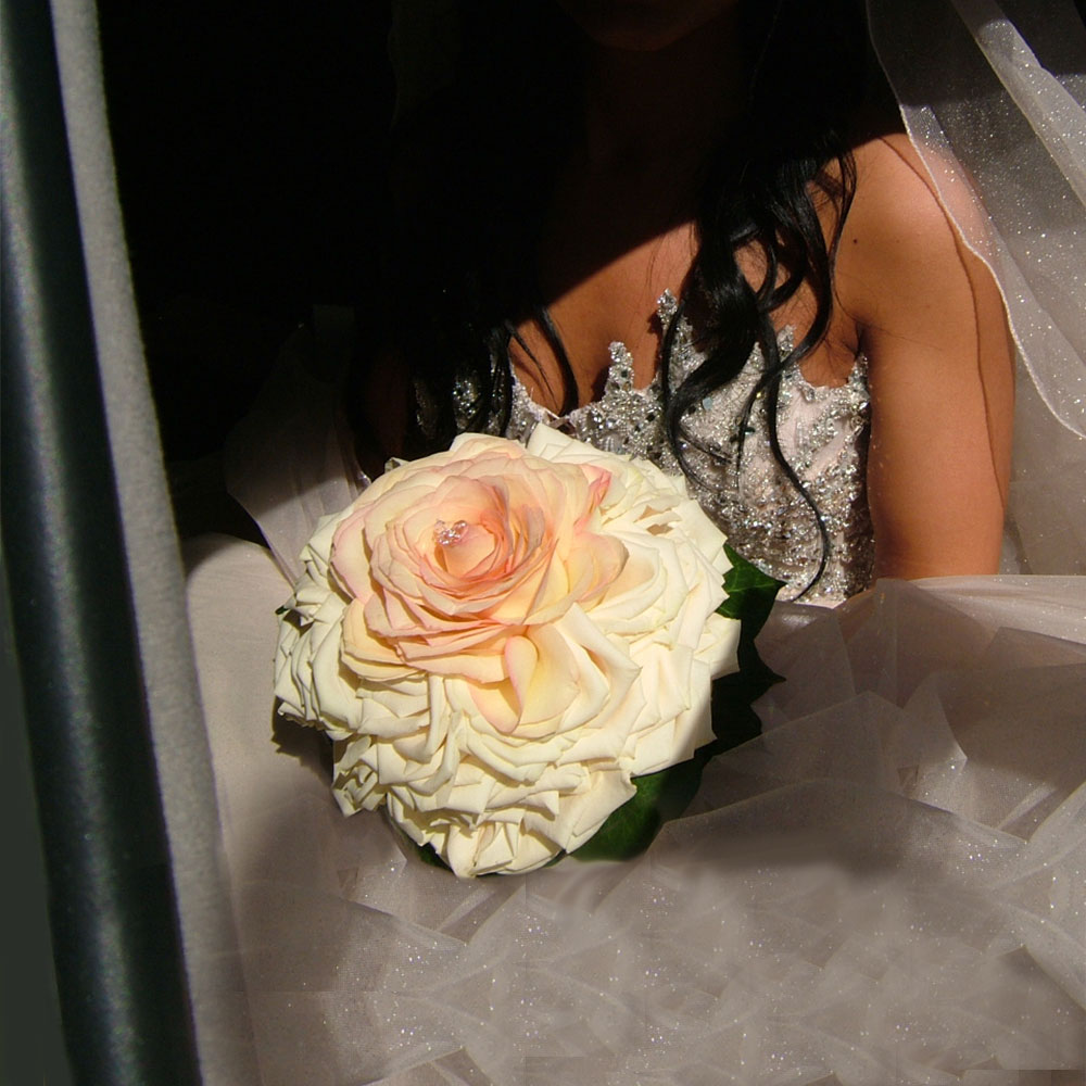 Extraordinary Glamelia Bridal Bouquet for weddings in Rome